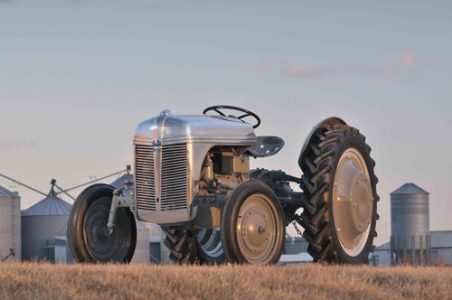 Mecum an RFD- TV to Broadcast Walworth Auction Live Image